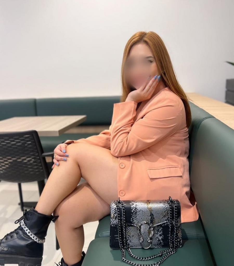 604246241: Chica busca chico en Mallorca