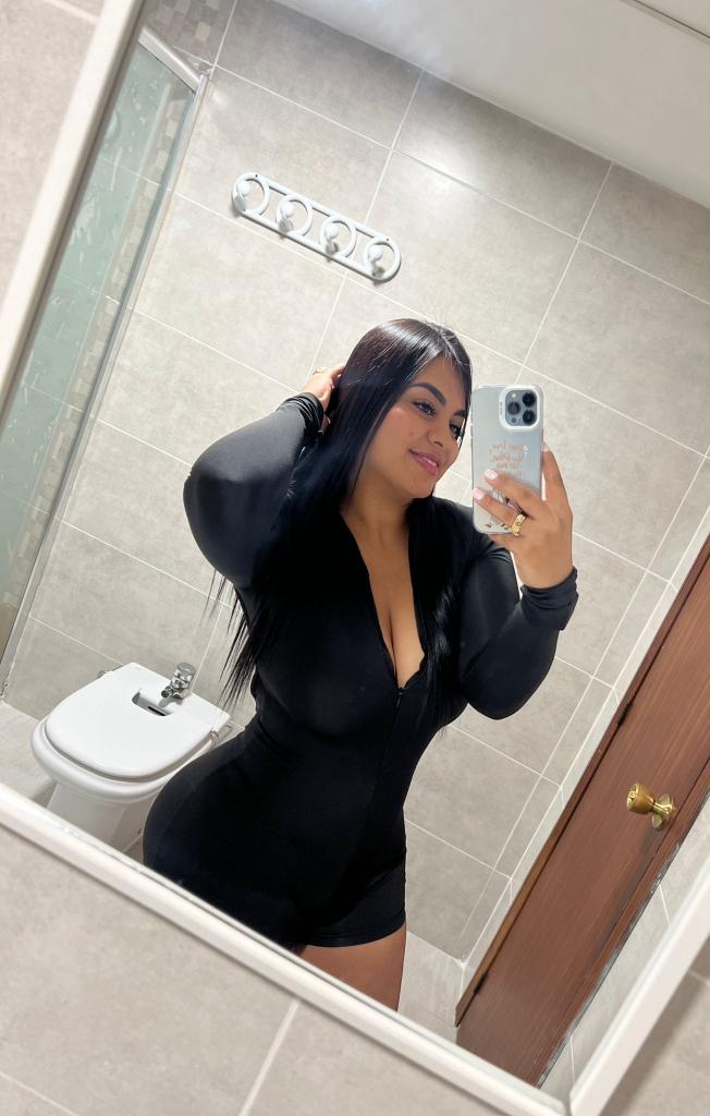 623254341: Chica busca chico en Alicante