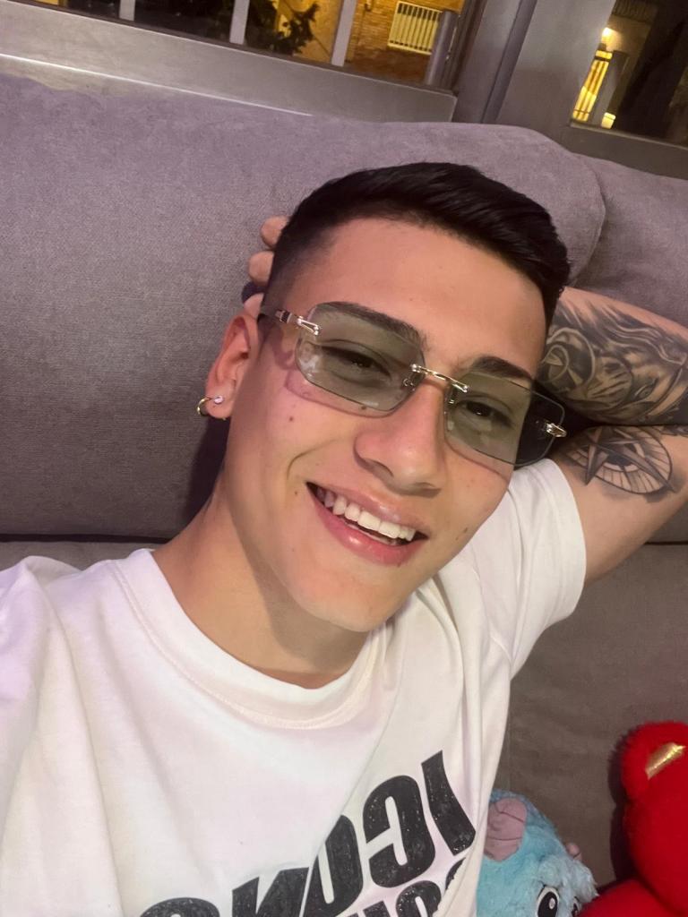 Chico busca chica en Barcelona: 