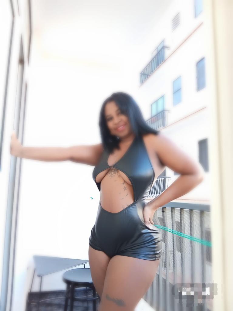 634111454: Chica busca chico en Tenerife