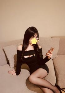 674581765: Chica busca chico en Madrid