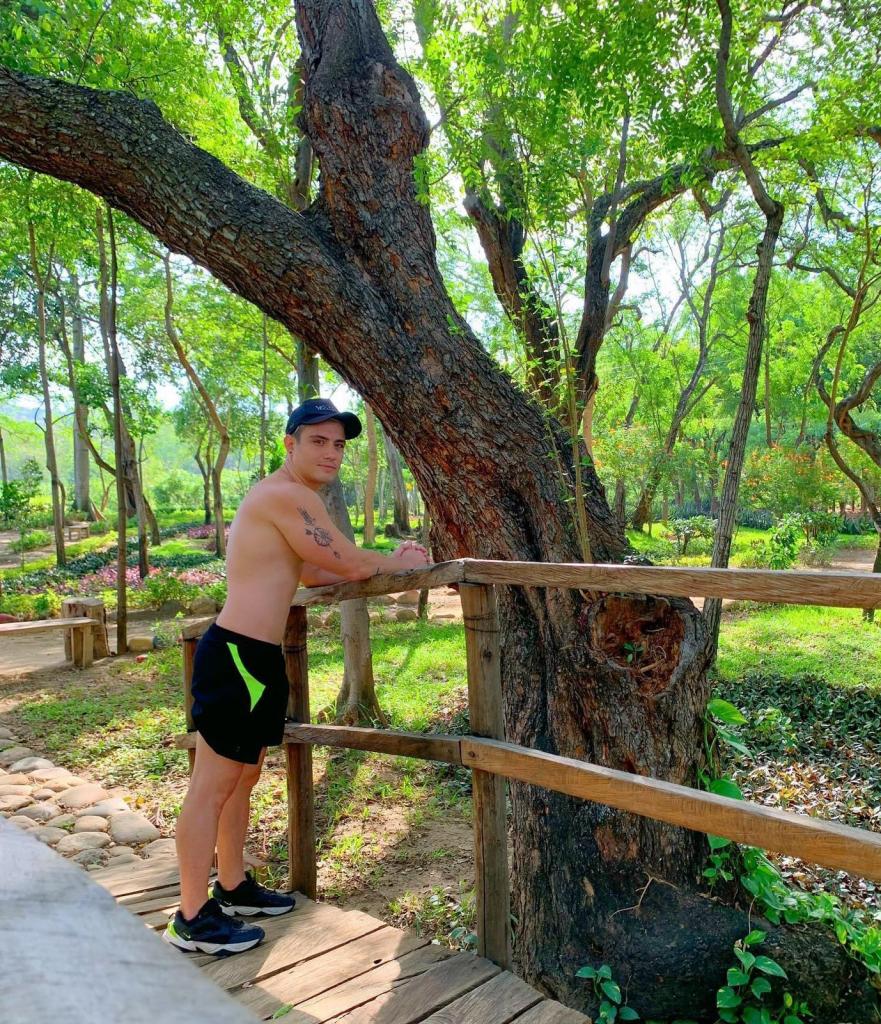 Chico busca chica en Valladolid: 