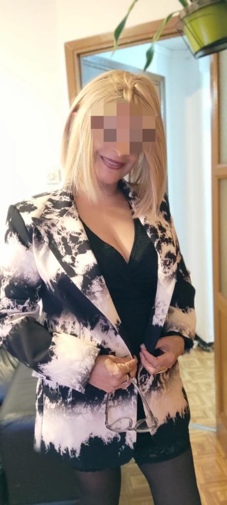 Chica busca chico en Lugo: 