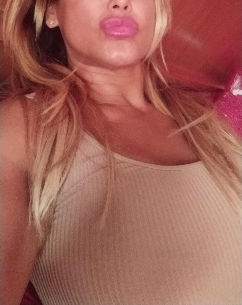 Chica busca chico en Alicante: 