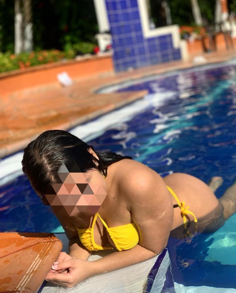 641962068: Chica busca chico en León