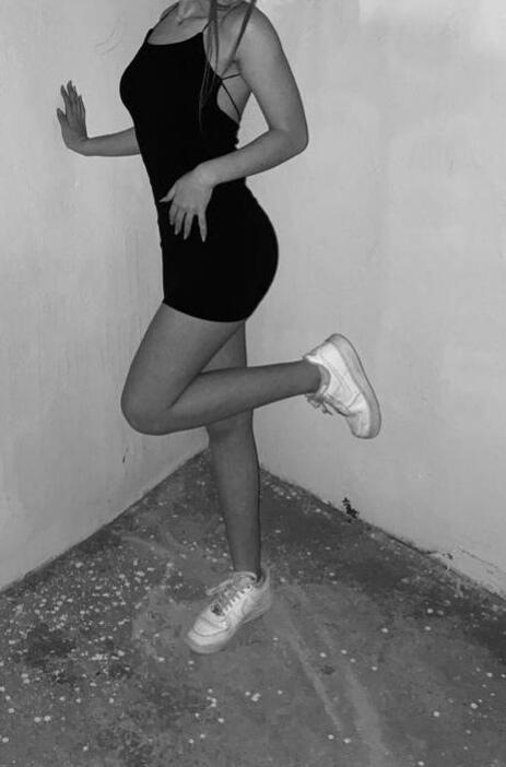 Chica busca chico en Jaén: 