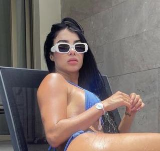 643304425: Chica busca chico en La Coruña