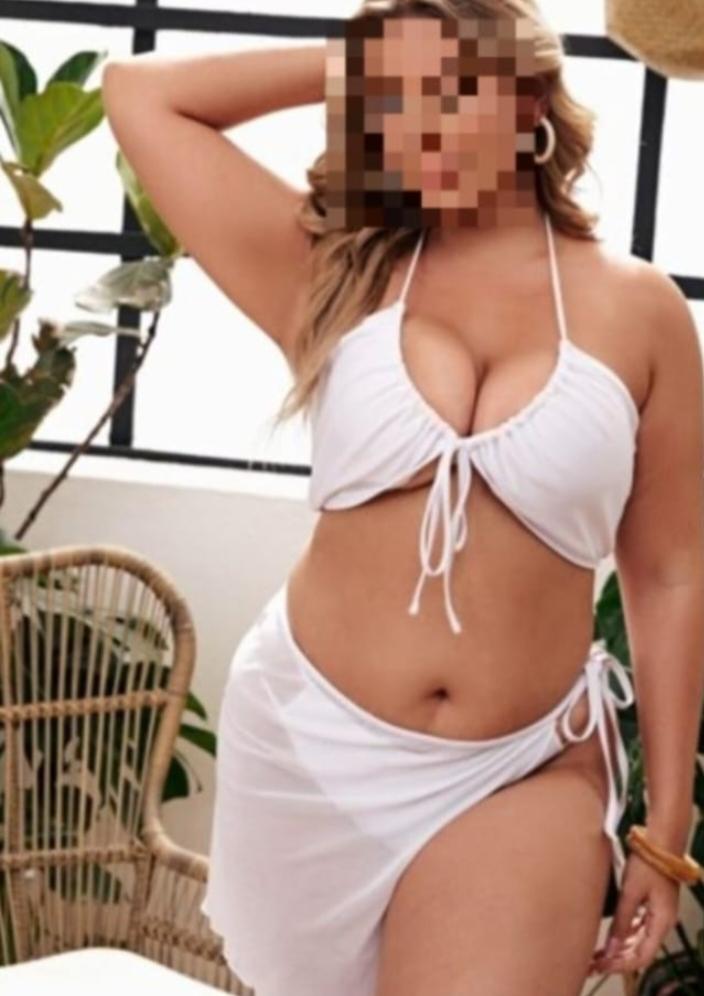 678176210: Chica busca chico en Tenerife