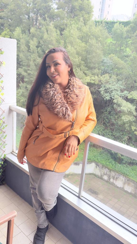 Transexual en Pontevedra: Transexuales y Travestis