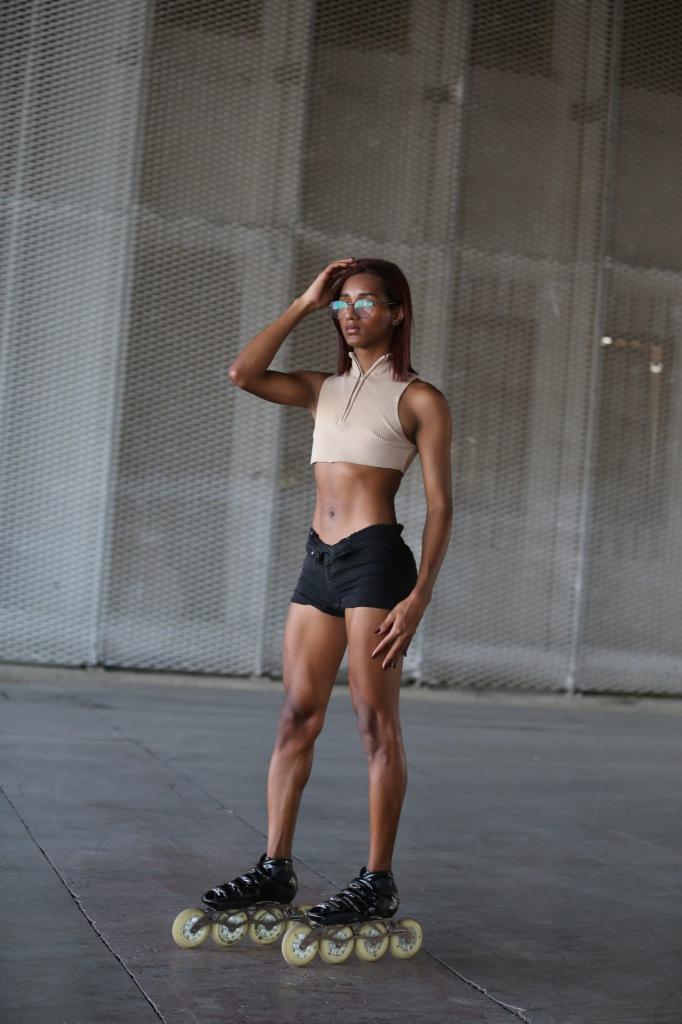 643989122: Transexual en Zaragoza