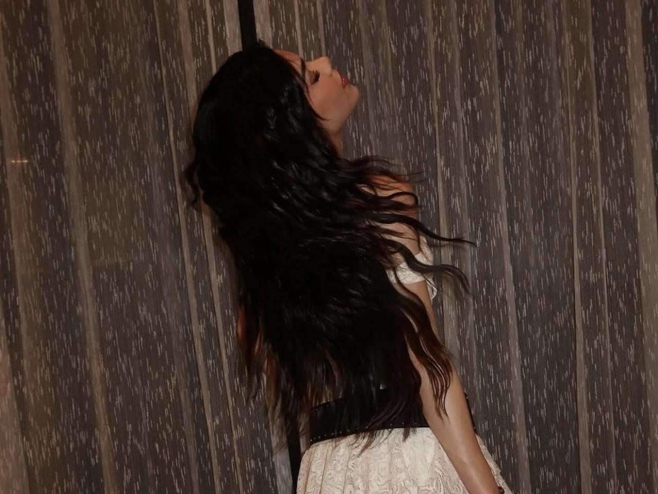 631058869: Travesti en Cantabria