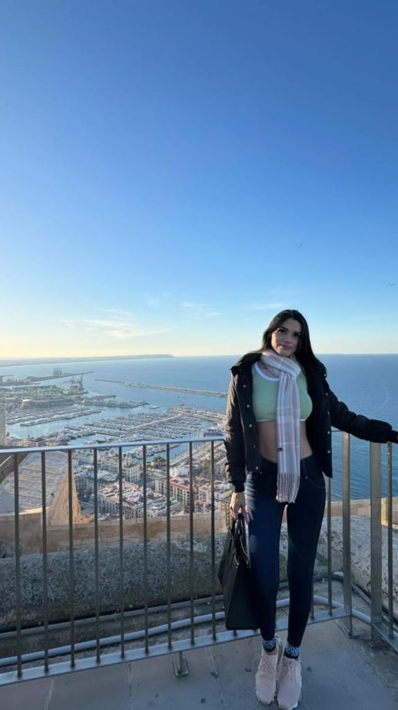 666896585: Transexual en Alicante