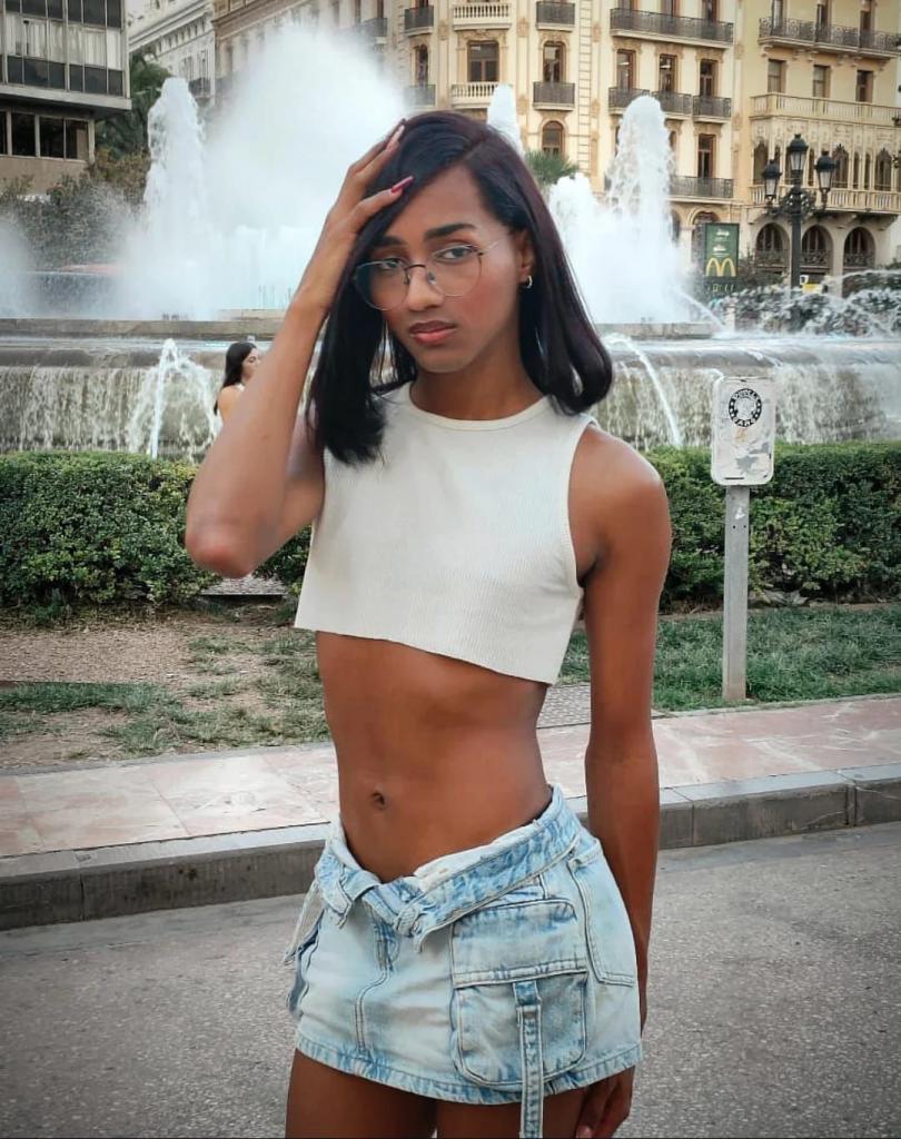 643989122: Travesti en Zaragoza