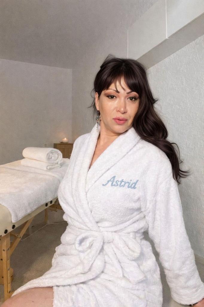 Chica busca chico en Barcelona: 