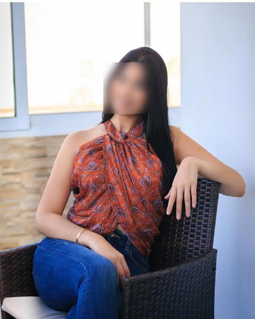 604153854: Chica busca chico en Cantabria