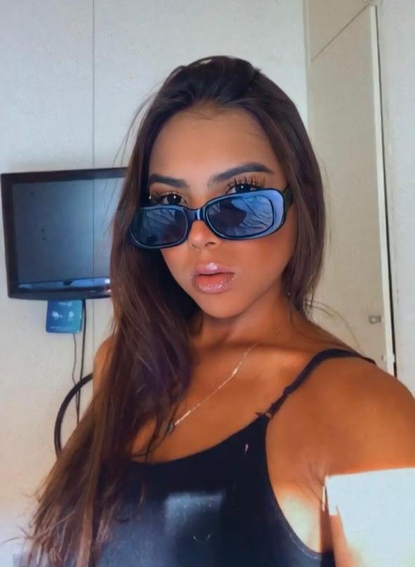 Chica busca chico en Pontevedra: Chica busca chico