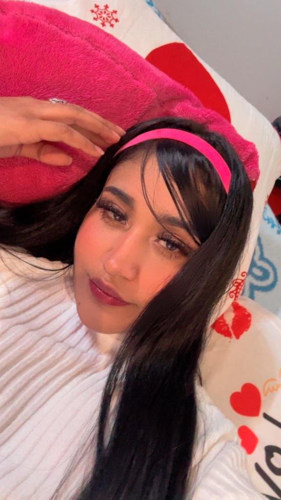 Chica busca chico en Granada: 