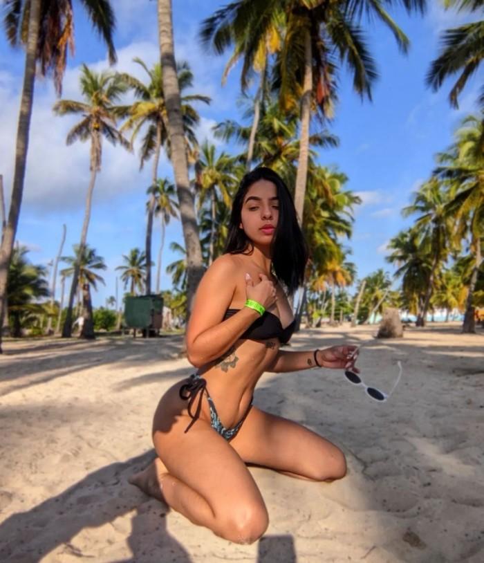 610643670: Chica busca chico en Barcelona