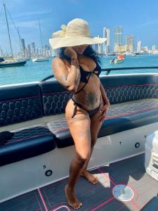 641599232: Chica busca chico en Zaragoza