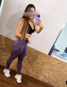 672956362: Chica busca chico en Barcelona