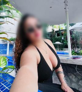 623594886: Chica busca chico en Madrid