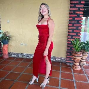 617713859: Chica busca chico en Madrid