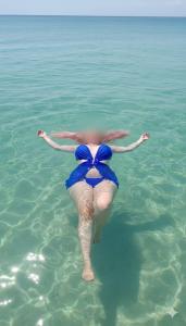 604258955: Chica busca chico en Navarra