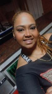 614705588: Chica busca chico en Murcia