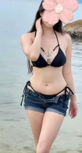 677577366: Chica busca chico en Valencia