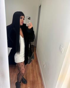 610730665: Chica busca chico en Córdoba