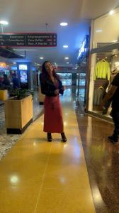 617492072: Chica busca chico en Barcelona