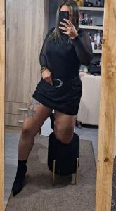 642315669: Chica busca chico en Sevilla