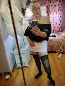 604365005: Chica busca chico en Badajoz