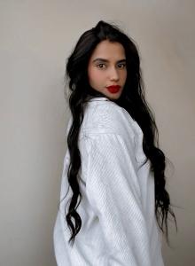 696746835: Chica busca chico en Gerona