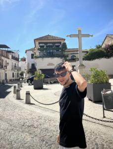 610325639: Chico busca chica en Málaga