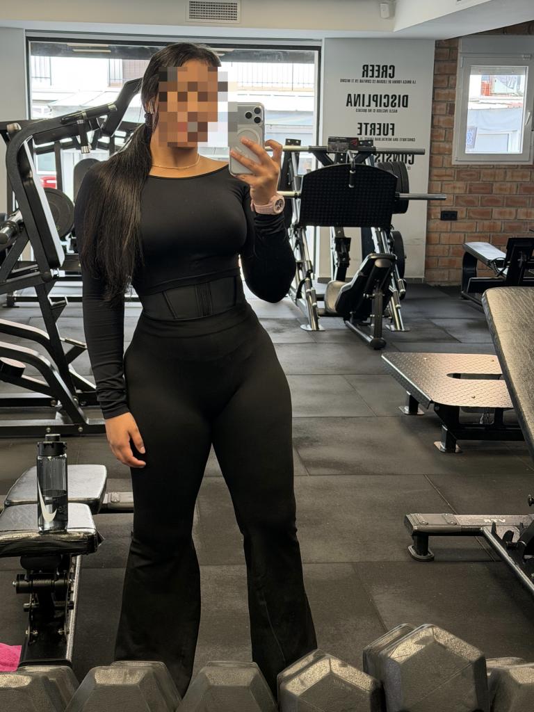 602015332: Chica busca chico en Granada