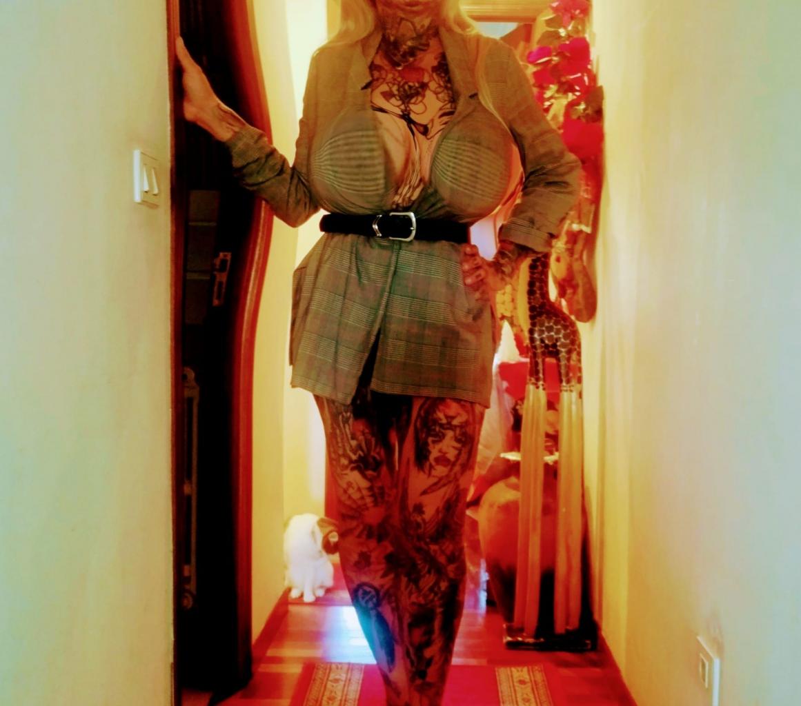 Chica busca chico en La Coruña: 