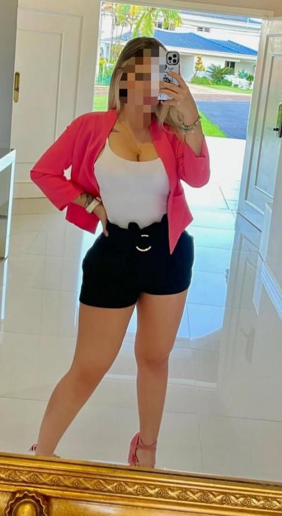 Chica busca chico en Sevilla: 