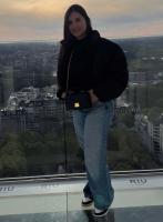 691386949: Chica busca chico en Madrid