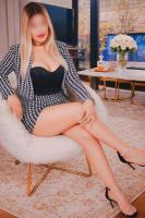 742086501: Chica busca chico en Barcelona