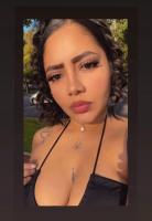 663155121: Chica busca chico en Barcelona