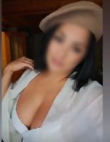 613507175: Chica busca chico en Málaga