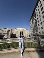 682419015: Chica busca chico en Pontevedra