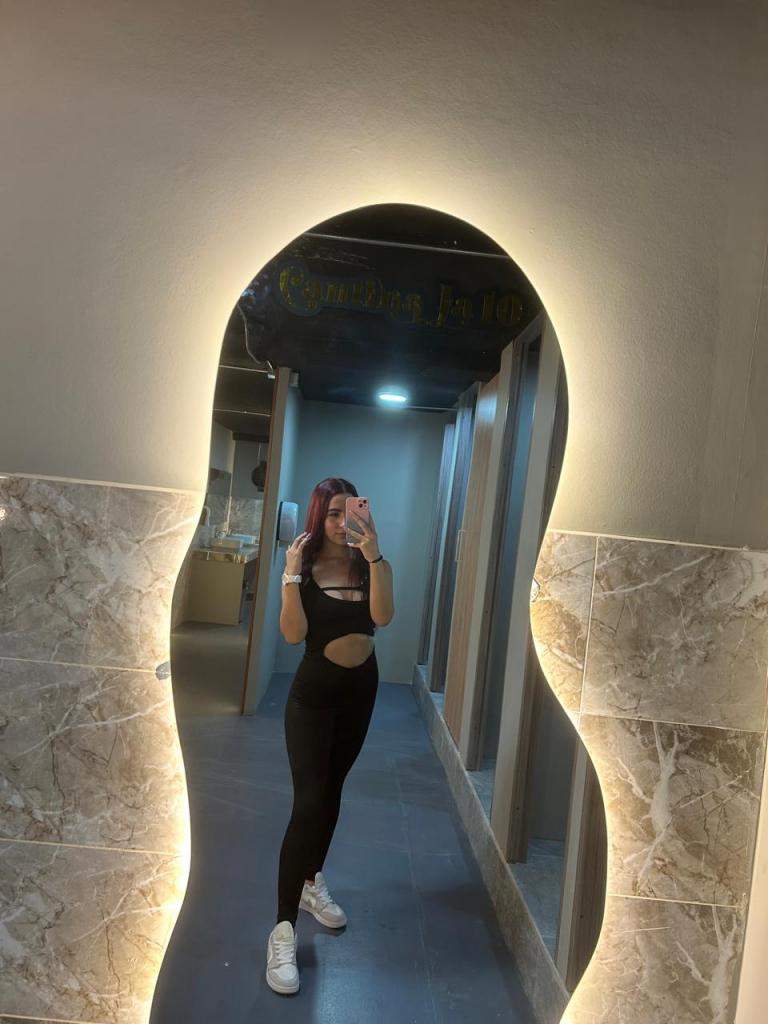 Chica busca chico en Málaga: 