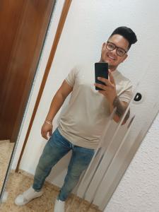 Chico busca chica en Madrid: 