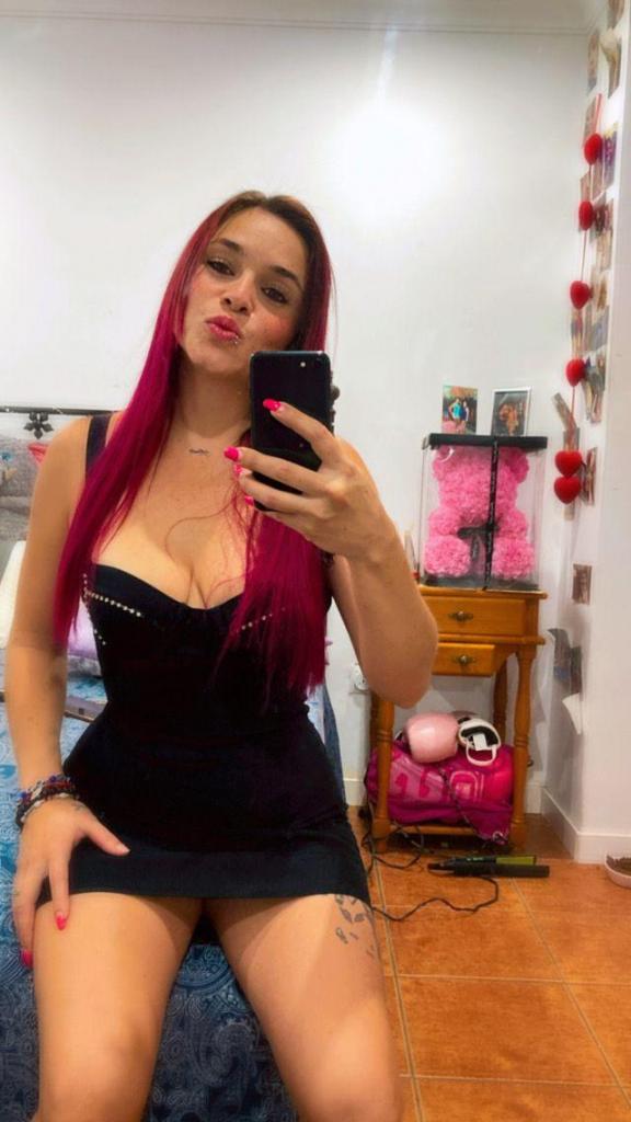 Chica busca chico en Cádiz: 