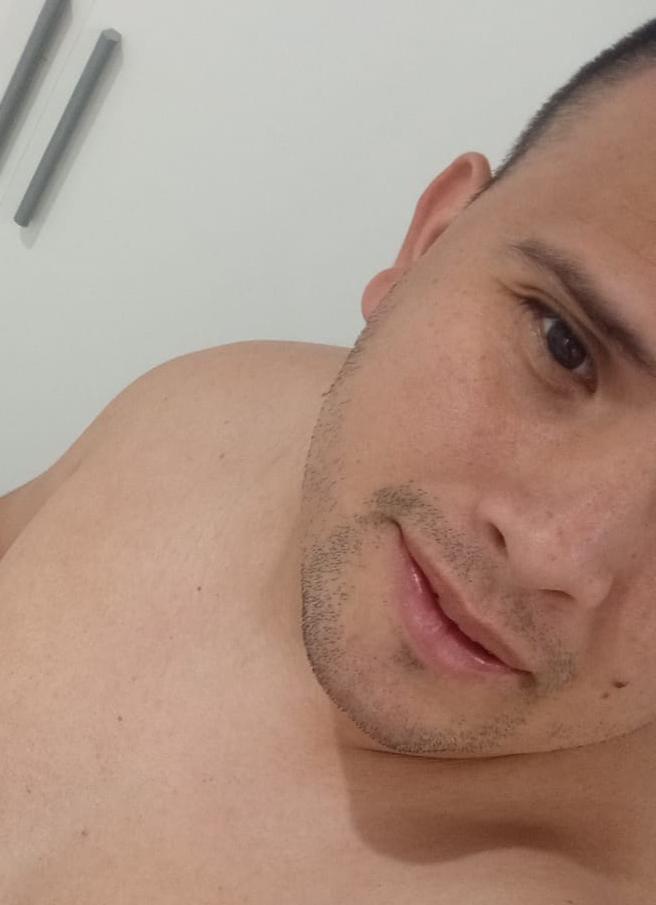 Chico busca chica en Alicante: 