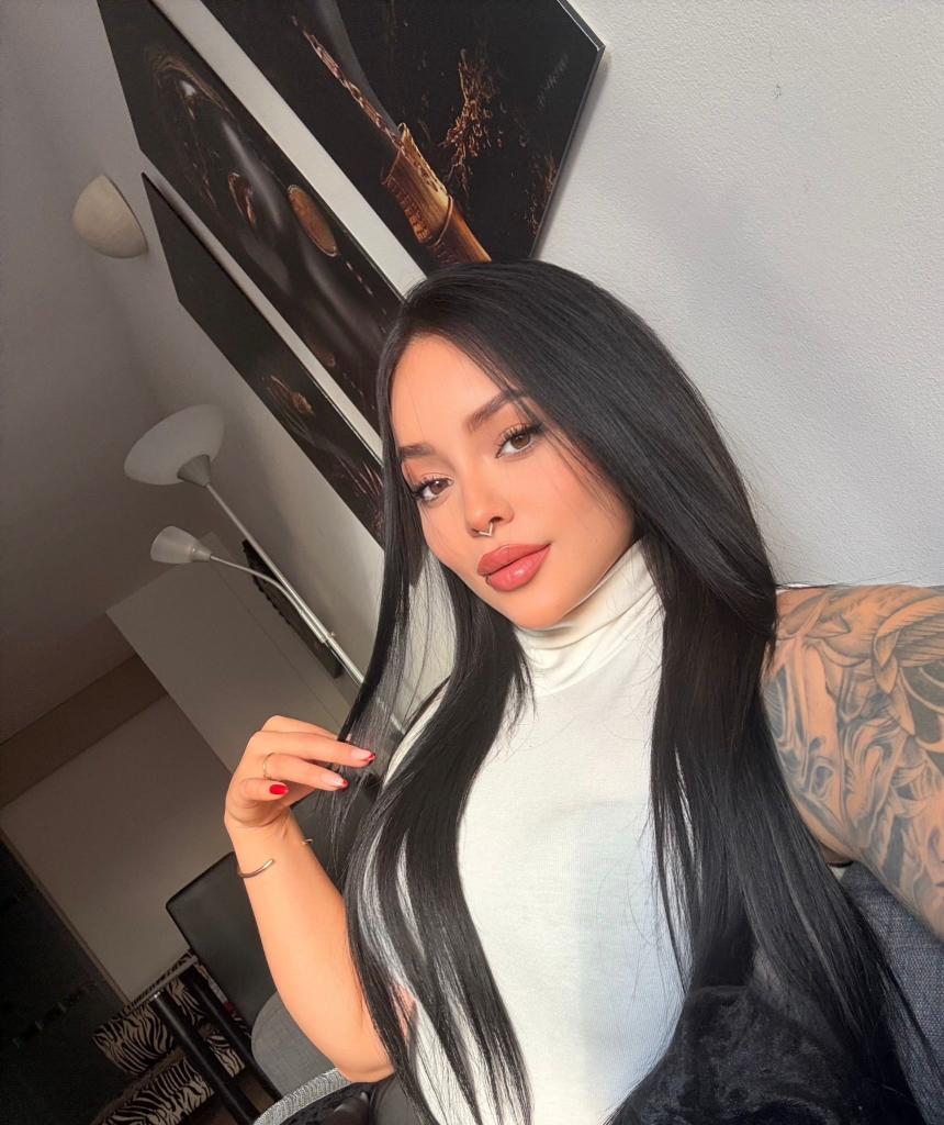 Chica busca chico en La Coruña: 