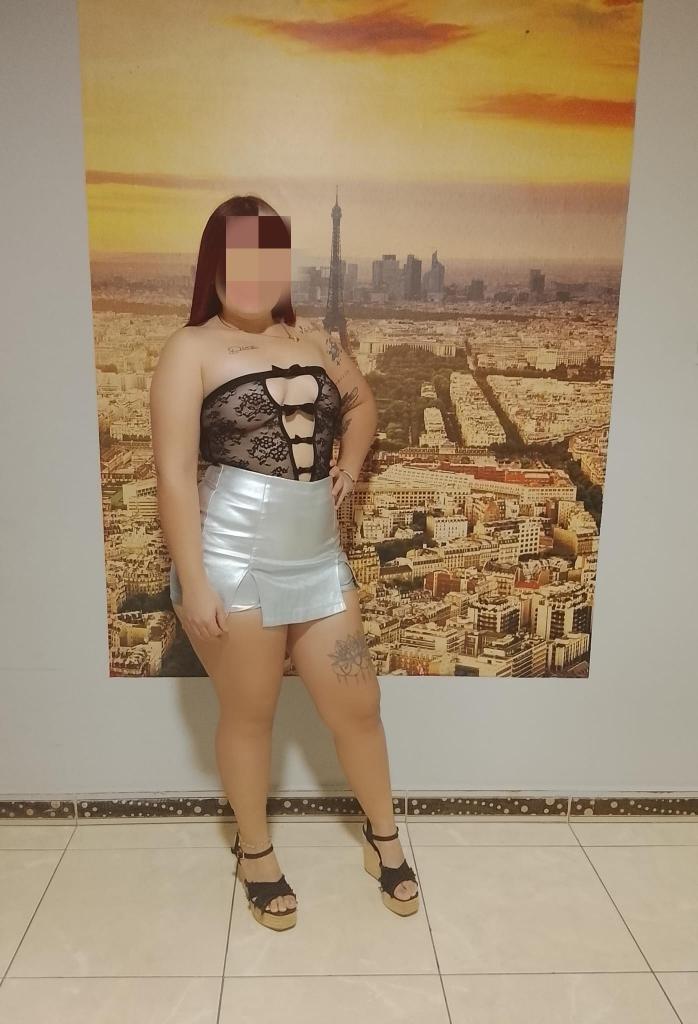 613798215: Chica busca chico en La Coruña