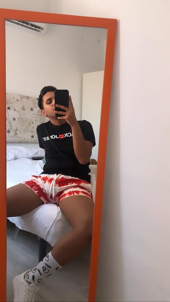 617679212: Chico busca chica en Cádiz